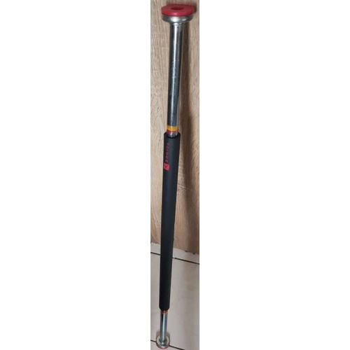Barre De Traction Domyos Porte 62 À 100cm- 150kg - Noir/Rouge