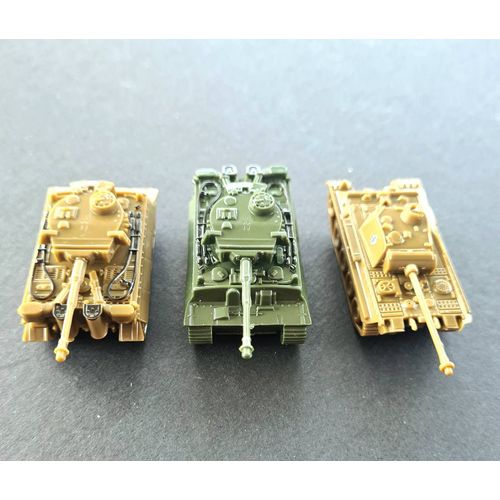Lot De 3 Chars Miniatures Échelle 1/44