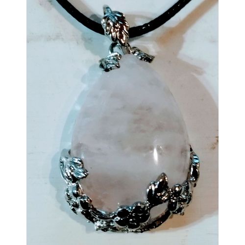 Pendentif, Collier En Pierre Naturelle. Oeil De Tigre, Lapis Lazuli, Améthyste, Quartz Rose Et Cristal De Roche, Malachite, Hématite, Sodalite, Pierre De Lune, Aventurine...