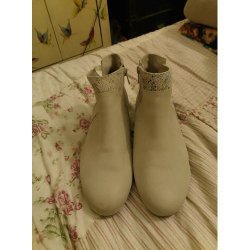 Minies Bottines En Cuir Crèmes 38 Bonita Soft.
