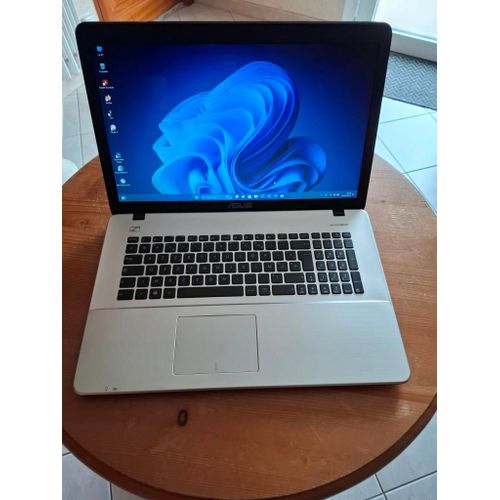Asus R752L - 17.3" Intel Core i7-4510U - 2 Ghz - Ram 12 Go - SSD 256 Go + HDD 1 To