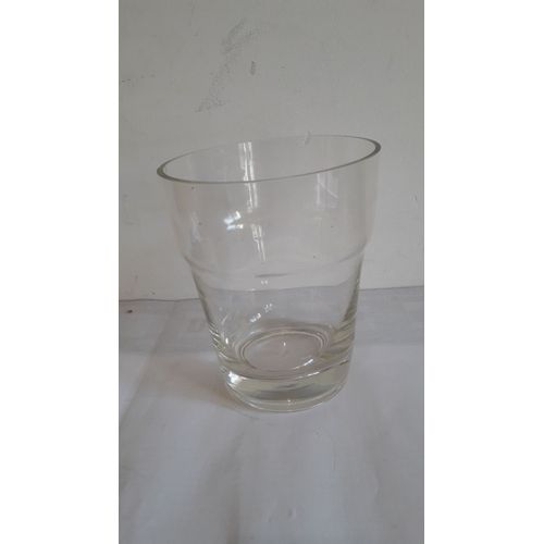 Vase En Verre Transparent Evasif