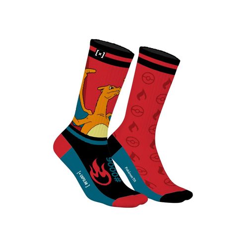Paire De Tennis Dépareillées Pokemon Dracaufeu