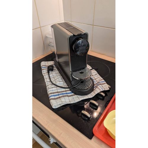 Nespresso Citiz Platinum Titane - carrée
