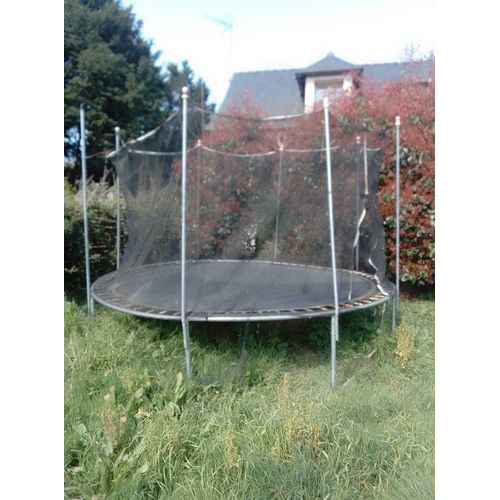 Trampoline