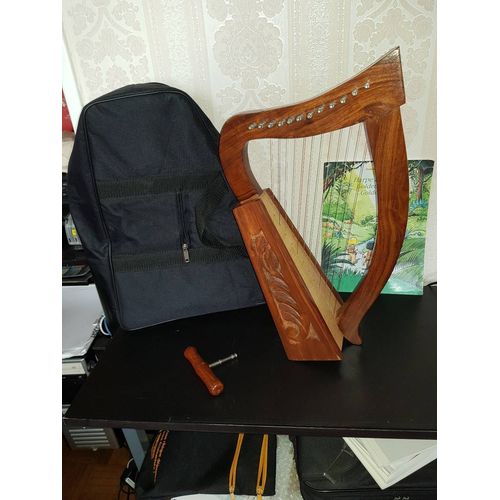 Petite Harpe Celtique 12 Cordes + Housse + Méthode.