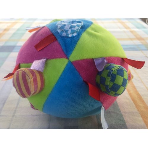 Ballon Doudou Hochet - Éducatif - Éveil Pour Bébé - Tout Doux - En Tissus Et Petit Ruban - 16 Cm De Diamètre Environ