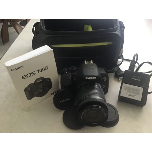 Appareil photo CANON EOS 700 D