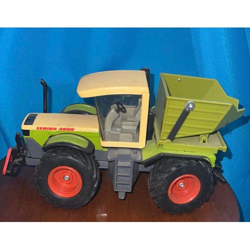 Tracteur Claas Xerion 3000 Siku 3553