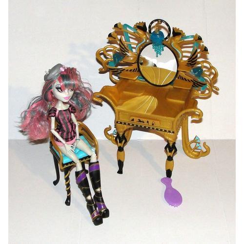 Poupée Monster High + Chaise Et Meuble Coiffeuse Mattel