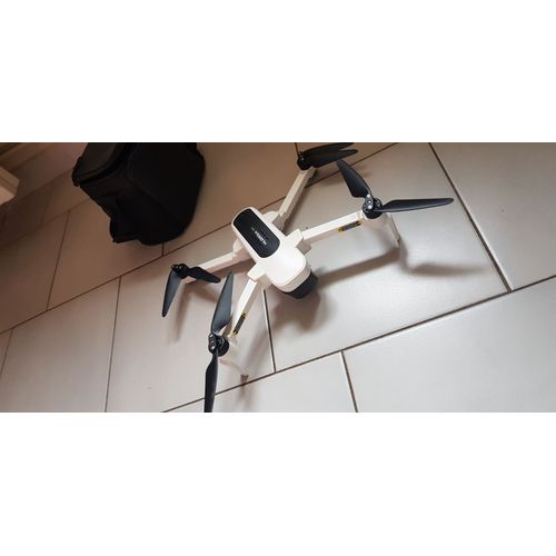 Drone Ubsan Zino Utilisé 1heure, Avec 1 Jeux D'hélices Et 1 Batterie Supplémentaire En Parfaite État Avec Sacoche.-Hubsan