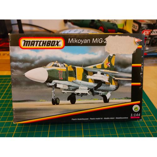 Maquette Avion Matchbox 1/144 : Mig 23 Mf-Matchbox