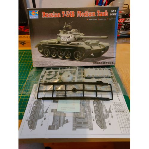 Maquette Char Trumpeter 1/72 Russian T-54b Medium Tank-Trumpeter