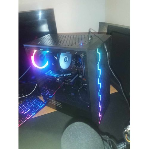 PC Gamer AMD Ryzen 5-5600 - 3.5 Ghz - Ram 16 Go - SSD 1 To