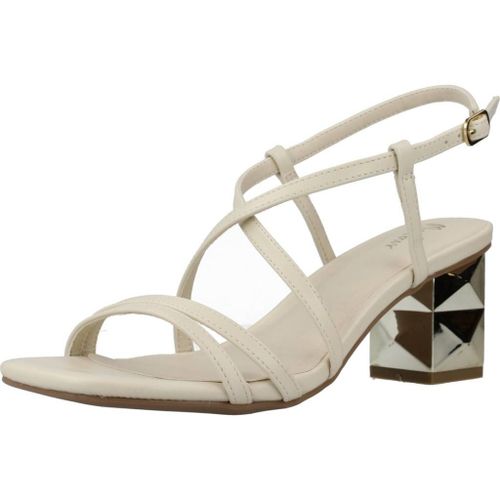 Menbur 23758m Colour Beige