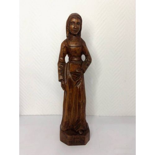 Sculpture en bois sainte Rolande