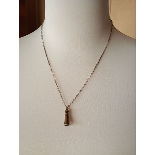 Collier Pendentifs Avec Un Phare