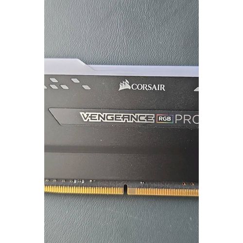 Ram Corsair 16gb vengeance pro ddr4