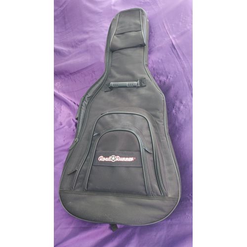 Housse Pour Guitare Road Runner Noire 1.5 Mètre Sur 45 Cm 1.520 Kg