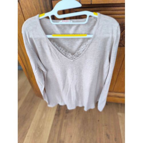 Tee-Shirt Camaïeu Beige Avec Dentelle
