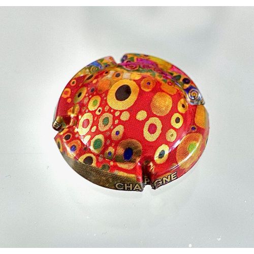 Superbe Capsule De Champagne Générique Multicolore, Motifs D'art. Rare.