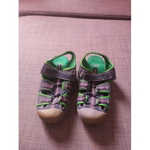 Sandales Clarks 30 Neuve
