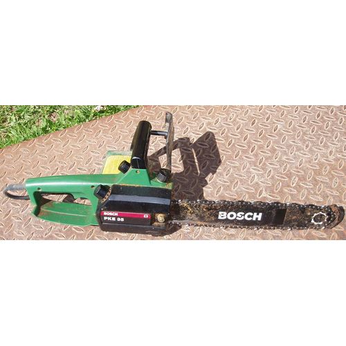 Tronçonneuse électrique à fil BOSCH PKE 35