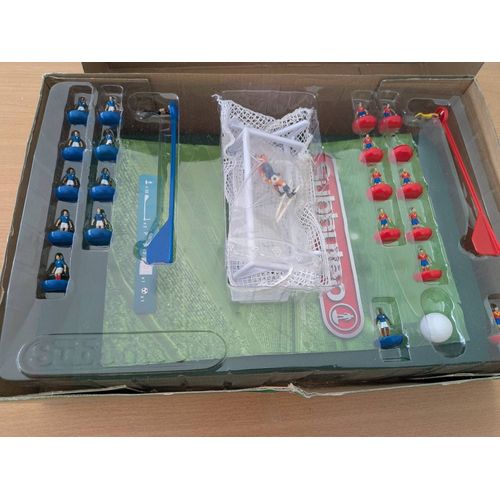 Subbuteo Equipes Nationales Plus Deux Joueurs De Corners