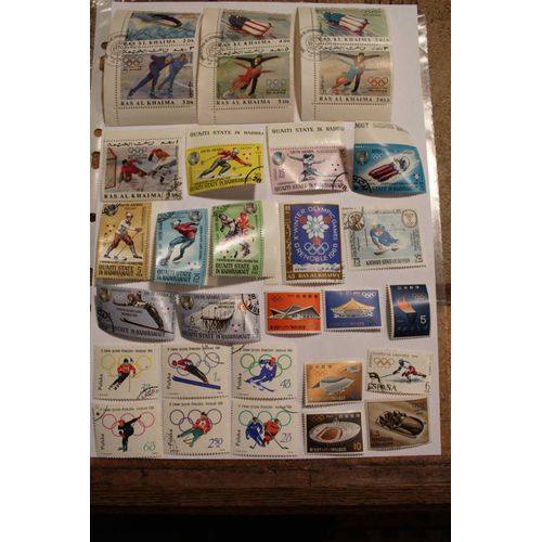 30 Timbres Évoquant Les Jeux Olympiques D'hiver.Timbres Oblitèrès Ou Non Oblitèrès