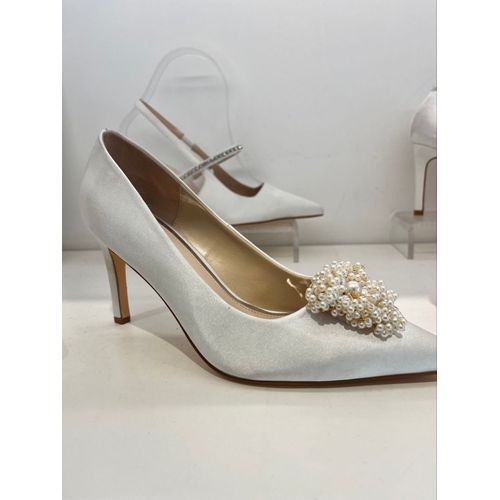 Escarpins Satin Blanc Avec Perles - Neufs - 41