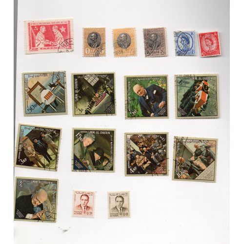 Divers Pays- Lot De 15 Timbres Oblitérés Et 2 Timbres Neufs- Personnages Célèbres