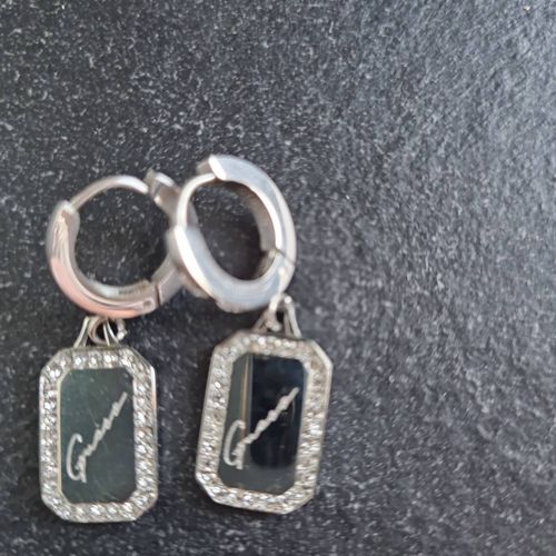 Boucles D'oreilles Pendants Argentées Guess