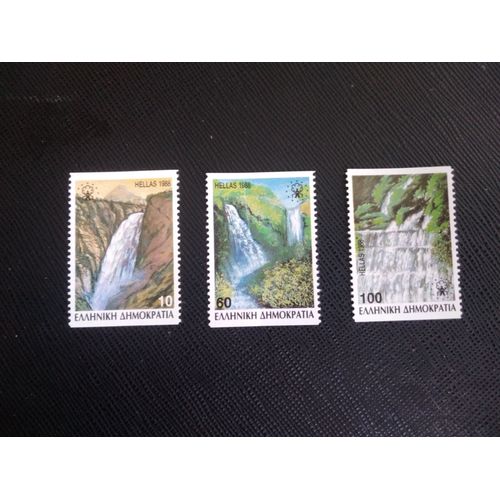 Timbre Grece Yt 1675 A 1677 Série : Cascades 1988 (010409 )