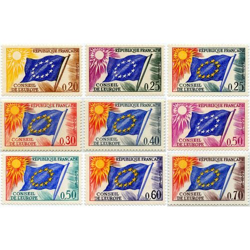 France 1963 / 1971, Très Belle Série Complète Neuve** Luxe Timbres De Service Du Conseil De L'europe, Yvert 27 À 35, Motif Drapeau Européen Et Soleil, Cote 20euros.