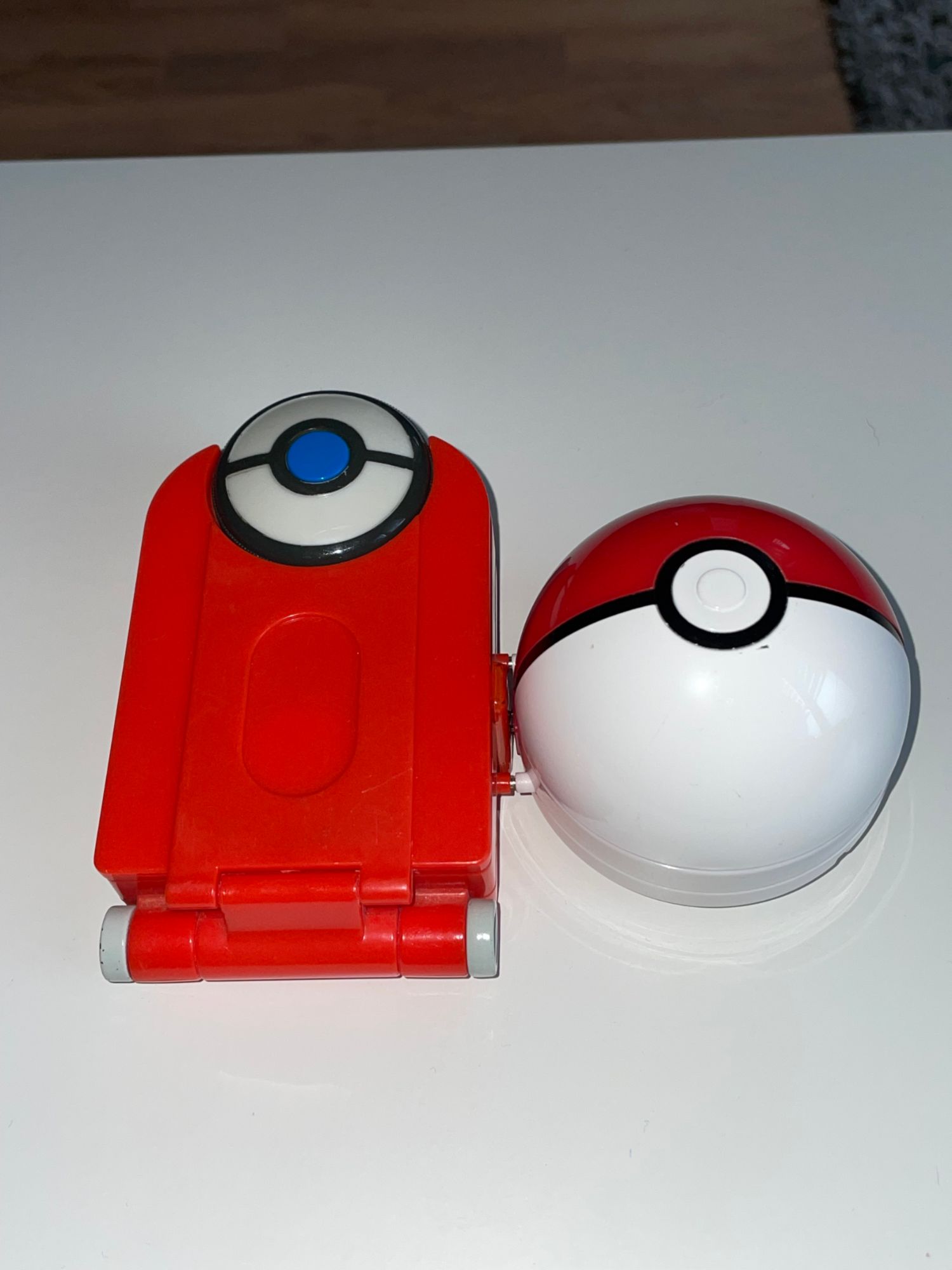 Pokedex Électronique Et Cyber Pokeball Bandai 2004