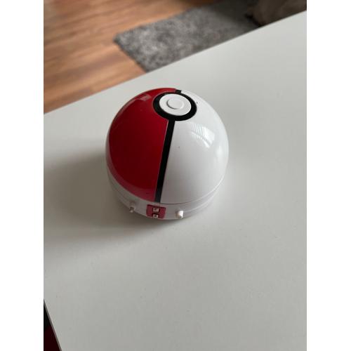 Cyber Pokeball Bandai 2004