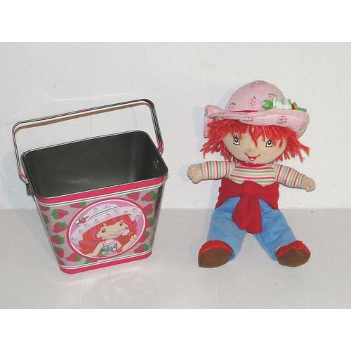 Charlotte Aux Fraises Peluche Charlotte + Seau En Metal Bandai