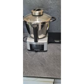 Vend Robot multifonction Magimix