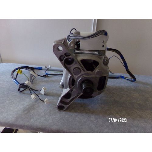 Moteur pour machine à laver WHIRLPOOL