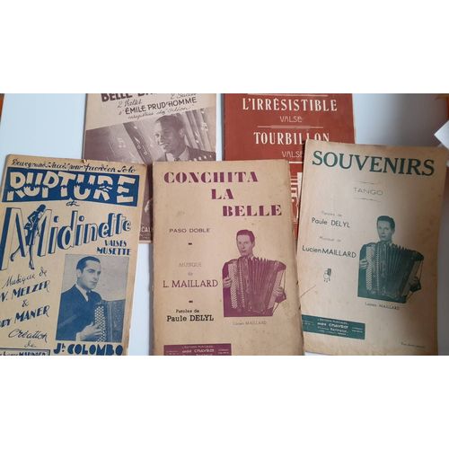 Lot De Partition Anciennes Pour Accordéon Valse, Tango...