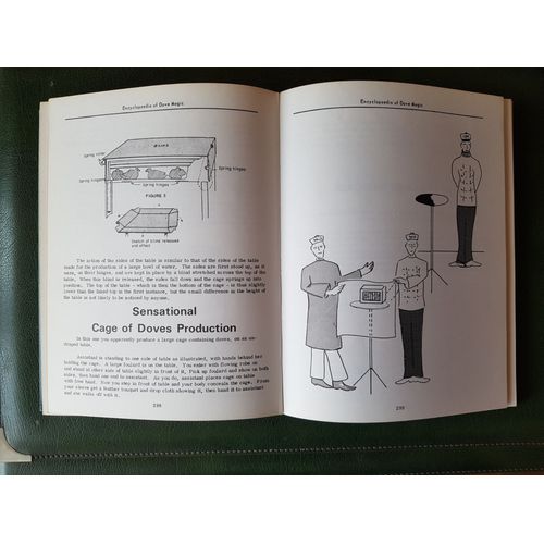 Encyclopédia Of Dove Magic