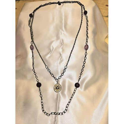Sautoir Double Guess Avec Perles Violettes Comme Neuf