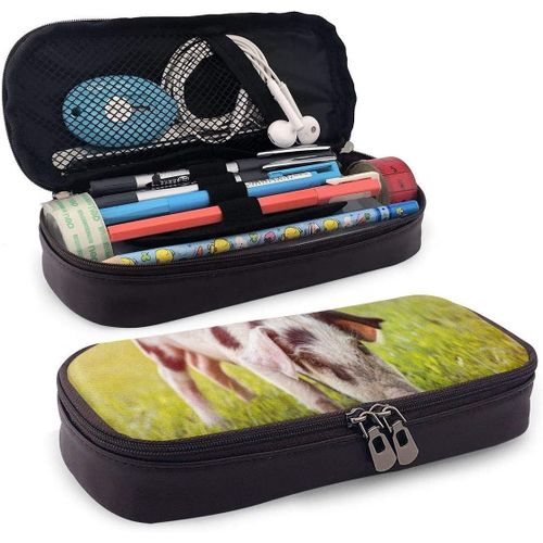 Trousse En Cuir Avec Photo D'un Joli Petit Cochon Avec Des Pois Marchant Sur L'herbe - 19,8 X 11,4 X 3,8 Cm
