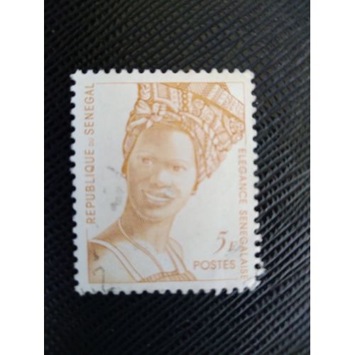 Timbre Senegal Yt 1178 A Élégance Sénégal 1995 (020409 )