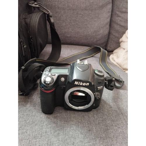 Nikon D80 10.2 mpix noir + Objectif Tamron 18-200 mm, sacoche et kit de nettoyage
