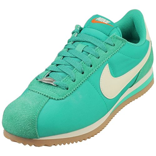 Chaussures Nike Cortez Verts Sneakers De