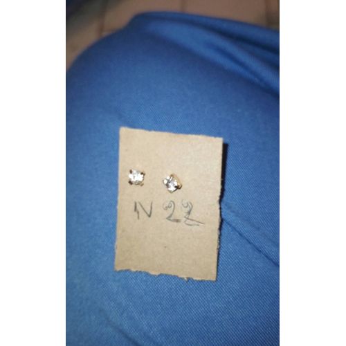 Paire De Boucles D'oreilles Rubis