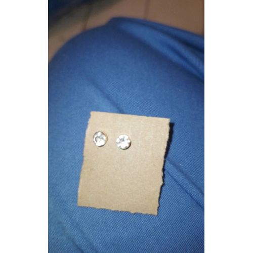 Paire De Boucles D'oreilles Rubis Rond