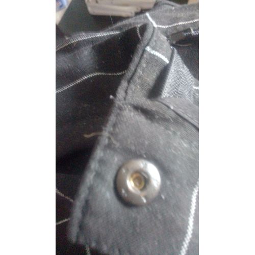Pantalon Skinny Homme, De Couleur Noire Avec De Fines Lignes Blanches, Taille 36, De La Marque Bershka, Très Propre, En Très Bon État