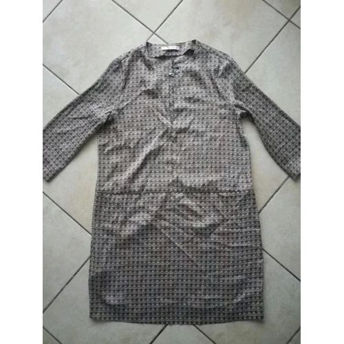 Robe Légère Mango Taille M.